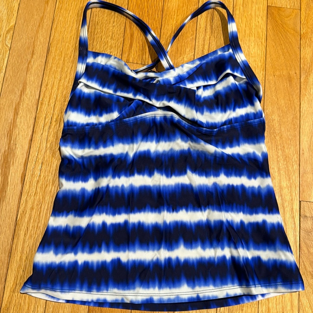 Athleta Tankini Top